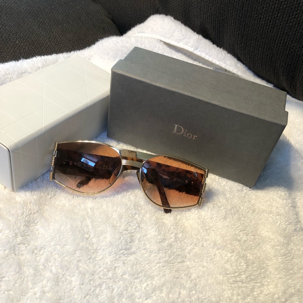Christian Dior sunglass